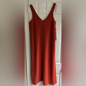 Lululemon V Neck Midi Dress, size 6.